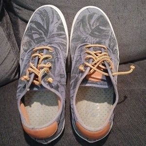 Vans mens skate board shoe